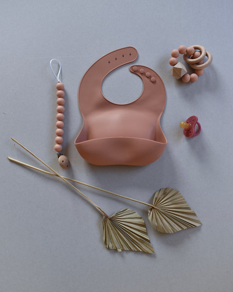 silicone baby bib pink uk sustainable conscious plastic free dove and dovelet