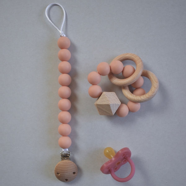Dove and dovelet uk teething rattle silicone natural dusty pink