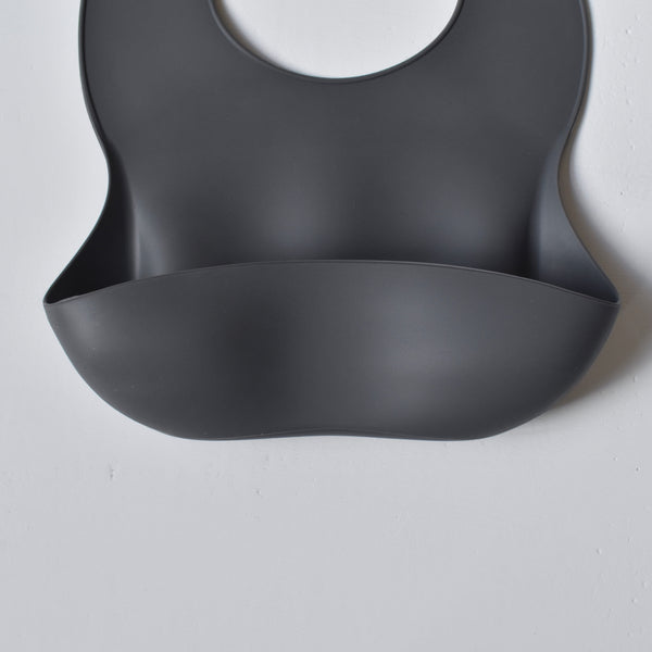 silicone baby bib steel grey uk sustainable conscious plastic free dove and dovelet