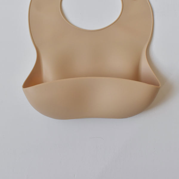 silicone baby bib cream uk sustainable conscious plastic free dove and dovelet