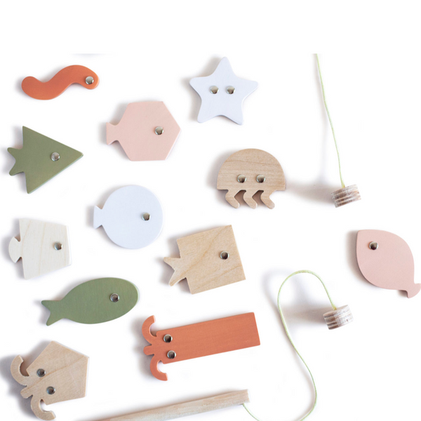 WOODEN FISHING GAME - COLOUR