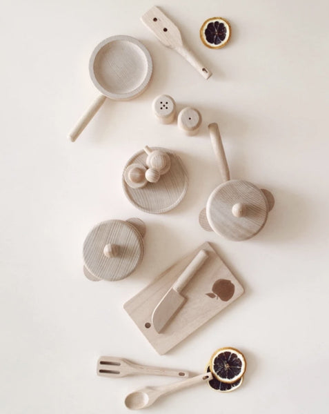 WOODEN UTENSILS SET