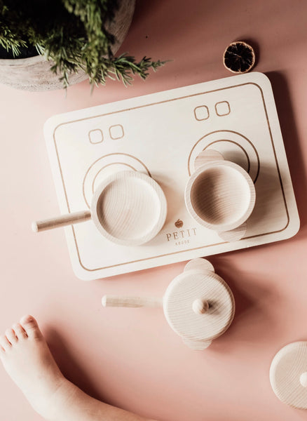 WOODEN POTS AND PANS SET