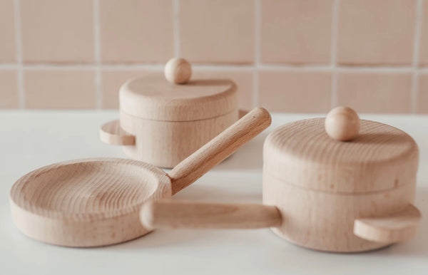 WOODEN POTS AND PANS SET