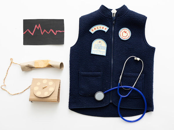 DOCTOR COSTUME KIT