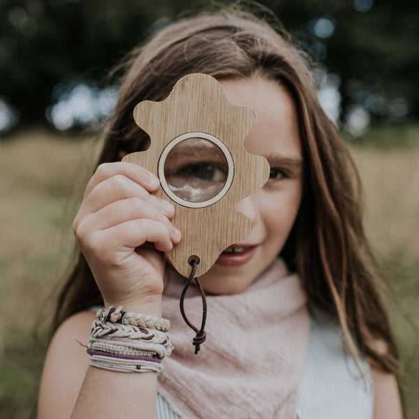 OAKEYDOKIE - MAGNIFYING GLASS