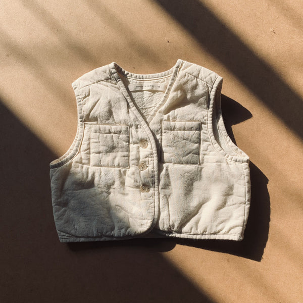 THE AUTUMN VEST - OATMEAL