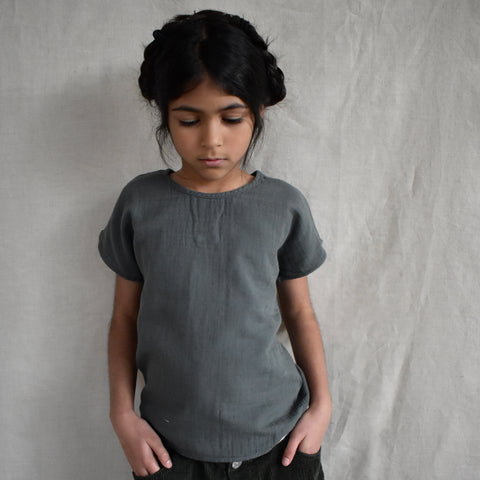 Matona GOTS organic cotton sustainable conscious kidswear grey top
