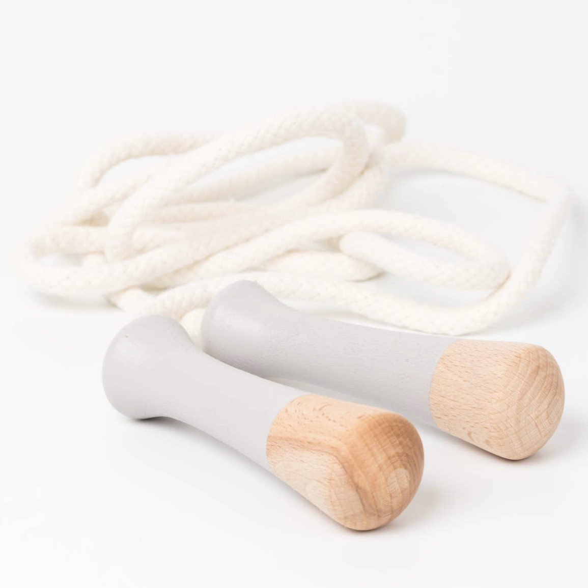 WOODEN SKIPPING ROPE - GREY