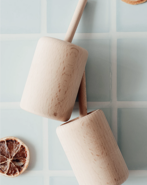 2 WOODEN SMOOTHIE CUPS AND STRAWS